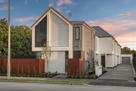 Photo of property in 1/100 Innes Road, St Albans, 8052