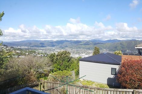 Photo of property in 1/59 Cypress Drive, Maungaraki, Lower Hutt, 5010