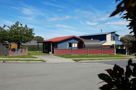 Photo of property in 61 Kotare Place, South Bay, Kaikoura, 7300
