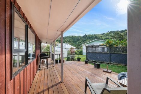 Photo of property in 15a Hampden Street, Picton, 7220