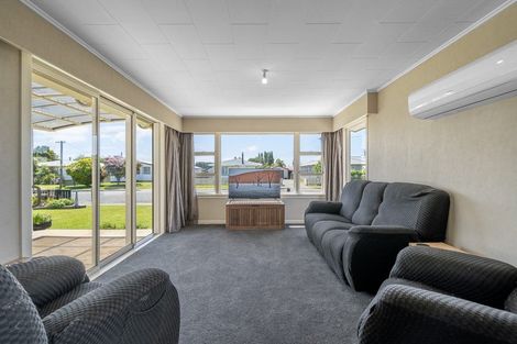 Photo of property in 3 Carlyle Street, Tuatapere, 9620