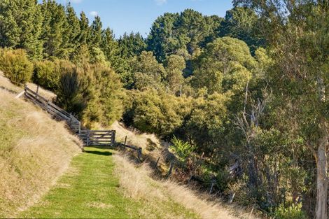 Photo of property in 2 Mount Herbert Peak Road, Diamond Harbour, 8972