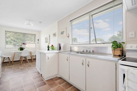 Photo of property in 13 Kereru Place, Half Moon Bay, Auckland, 2012