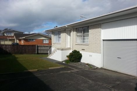 Photo of property in 2/211 Forrest Hill Road, Forrest Hill, Auckland, 0620