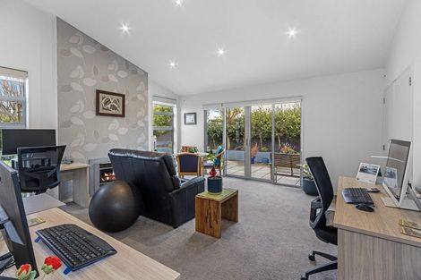 Photo of property in 3 Eaglesome Avenue, Aidanfield, Christchurch, 8025