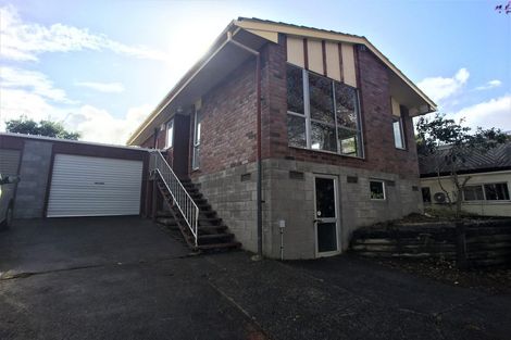 Photo of property in 23 Valley View Road, Glenfield, Auckland, 0629