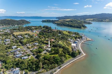 Photo of property in 2 Tasman Street, Mangonui, 0420