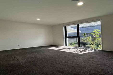 Photo of property in 110 Clovelly Road, Bucklands Beach, Auckland, 2012