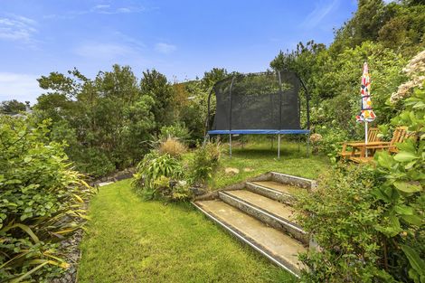 Photo of property in 4 Seddon Street, Ravensbourne, Dunedin, 9022