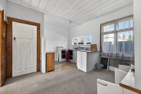 Photo of property in 186 Wainoni Road, Avondale, Christchurch, 8061