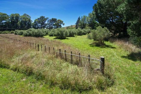 Photo of property in 1453 Masterton Castlepoint Road, Tauweru, Masterton, 5889