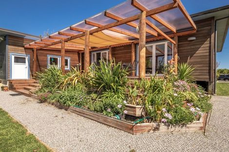 Photo of property in 30 The Esplanade, Westport, 7825