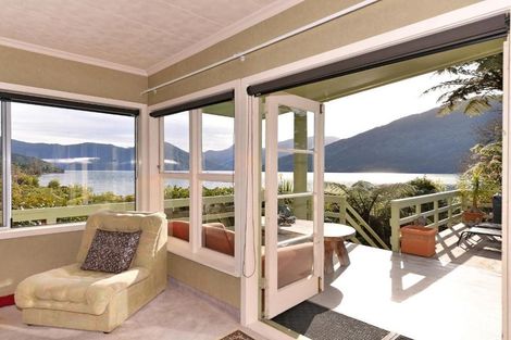 Photo of property in 699 Queen Charlotte Drive, Havelock, Picton, 7281