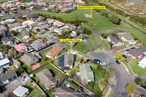Photo of property in 10 Horlicks Place, Randwick Park, Auckland, 2105