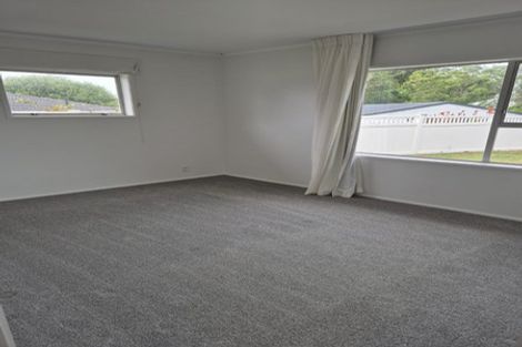 Photo of property in 2/6 Hemsway Place, Sunnyhills, Auckland, 2010