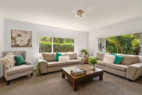 Photo of property in 20 Penguin Drive, Murrays Bay, Auckland, 0630