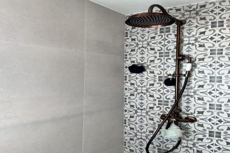 Photo of property in 9 Bickleigh Grove, New Lynn, Auckland, 0600