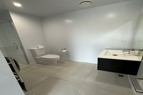 Photo of property in Frank Sargeson Apts, 202/74 Anzac Street, Takapuna, Auckland, 0622