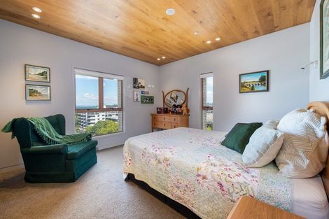 Photo of property in 4/6a The Promenade, Takapuna, Auckland, 0622