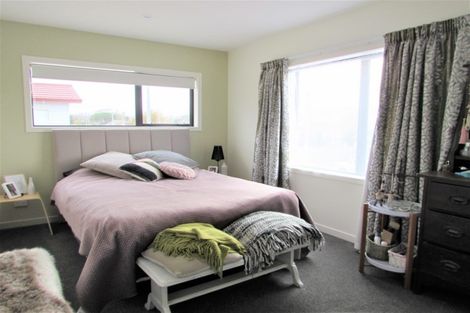 Photo of property in 5 Yeats Grove, Trentham, Upper Hutt, 5018