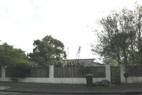 Photo of property in 1/7 Autumn Avenue, Glen Eden, Auckland, 0602