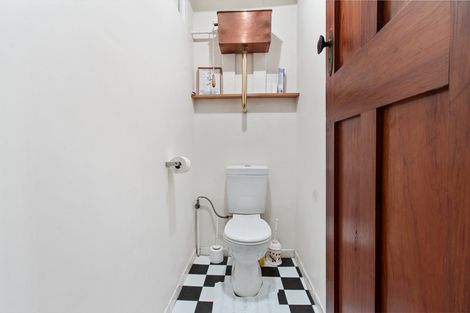 Photo of property in 17 Rhodes Street, Waimate, 7924