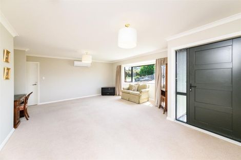 Photo of property in 12 Barnett Drive, Marton, 4710