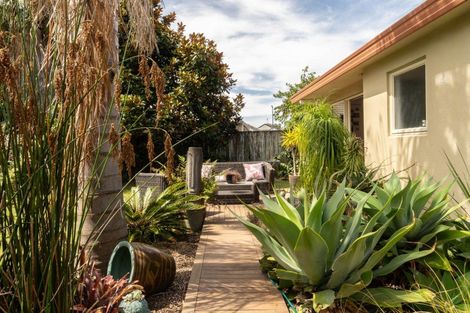 Photo of property in 33 Bahamas Key, Papamoa Beach, Papamoa, 3118