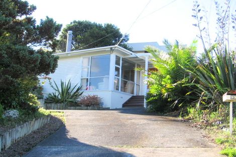 Photo of property in 2/33 Hythe Terrace, Mairangi Bay, Auckland, 0630