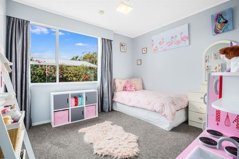 Photo of property in 49 Discovery Drive, Whitby, Porirua, 5024
