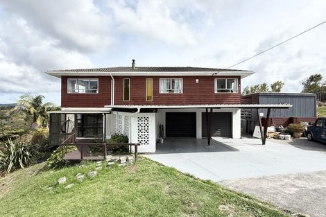 Photo of property in 204 Don Buck Road, Massey, Auckland, 0614