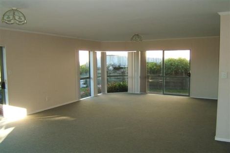 Photo of property in 301 Saint Andrews Drive, Bethlehem, Tauranga, 3110