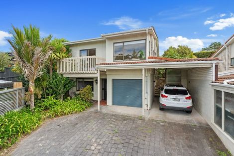 Photo of property in 3/3 Peter Terrace, Castor Bay, Auckland, 0620