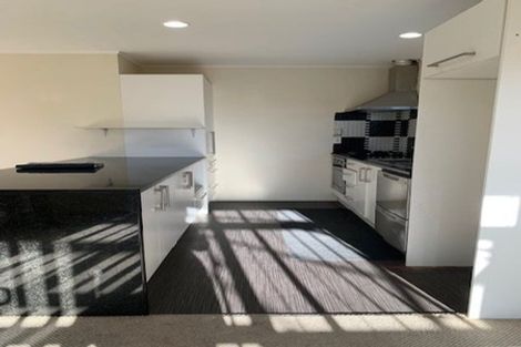 Photo of property in 14 Chayward Place, Mangere, Auckland, 2022