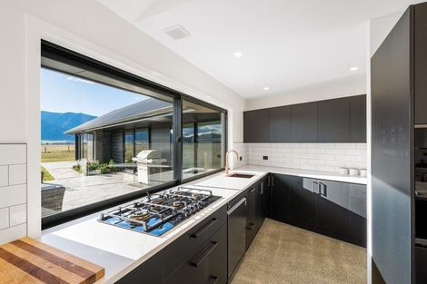 Photo of property in 23 Hardacre Place, Omarama, 9412