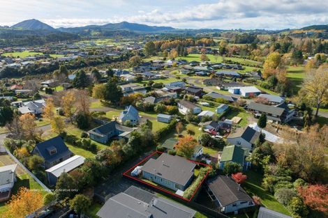 Photo of property in 2/38 Kinloch Road, Kinloch, Taupo, 3377