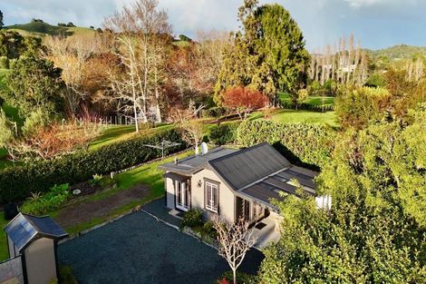 Photo of property in 11 Duck Creek Road, Warkworth, 0982