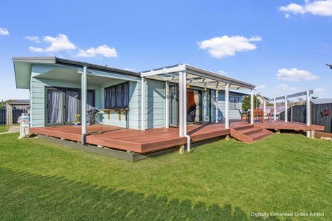Photo of property in 10 Alpha Avenue, Coastlands, Whakatane, 3120