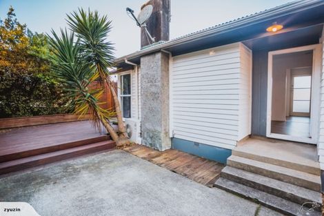 Photo of property in 21 Mcquarrie Avenue, Wattle Downs, Auckland, 2103