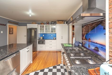 Photo of property in 143 Great North Road, Otamatea, Whanganui, 4501