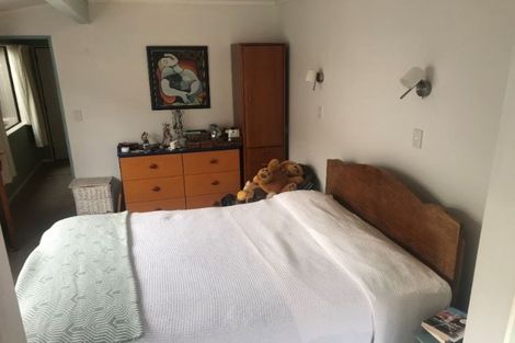 Photo of property in 130a Miramar Avenue, Miramar, Wellington, 6022