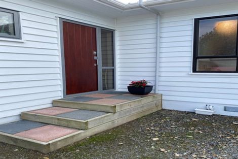 Photo of property in 43 Watt Road, Otatara, Invercargill, 9879