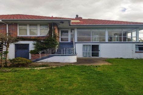 Photo of property in 279 Great North Road, Henderson, Auckland, 0612