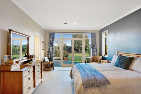 Photo of property in 21 Cairnbrae Drive, Prebbleton, 7604