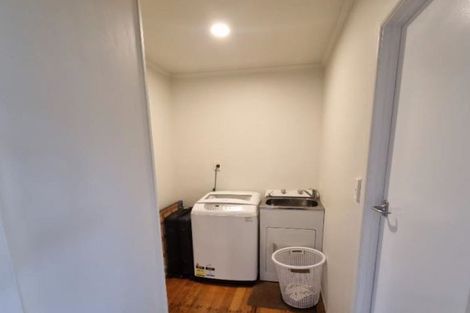 Photo of property in 4/134 Onewa Road, Northcote, Auckland, 0627