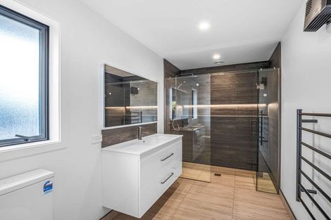 Photo of property in 1 Roach Lane, Amberley, 7481