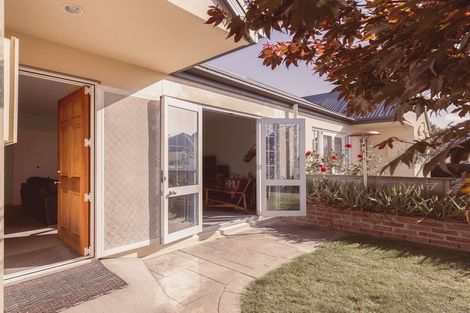 Photo of property in 6/55 Parade Court, Addington, Christchurch, 8024