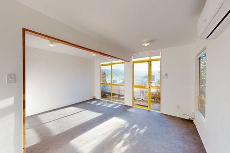 Photo of property in 22 Stafford Street, Mount Victoria, Wellington, 6011