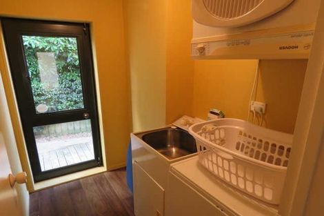 Photo of property in 4 Akona Lane, Hamilton East, Hamilton, 3216