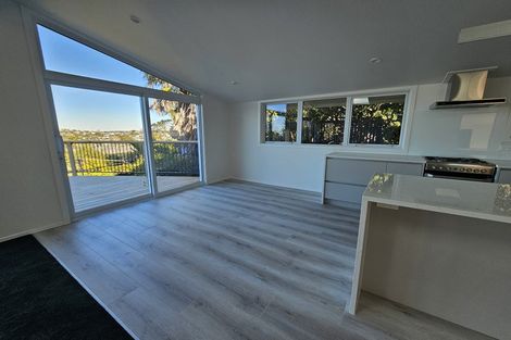 Photo of property in 4 Thelma Crescent, Torbay, Auckland, 0630